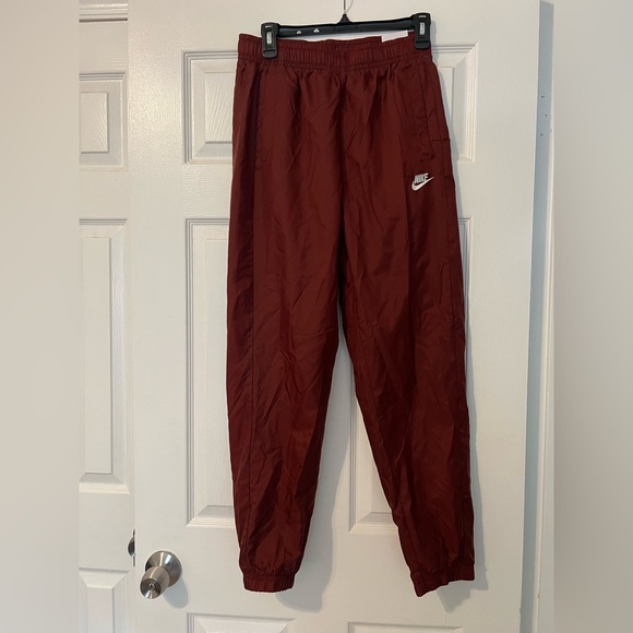 Nike Men’s Burgundy Tracksuit Pant Joggers - Picture 1 of 5